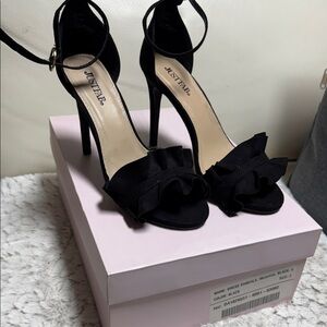JustFab Black Ruffle Heels